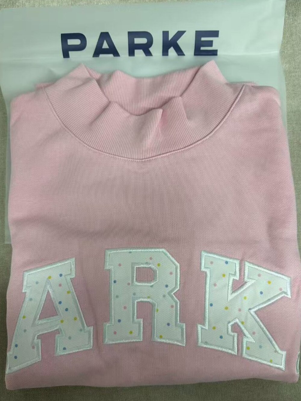 PARKE Logo Mock Neck Sweatshirt